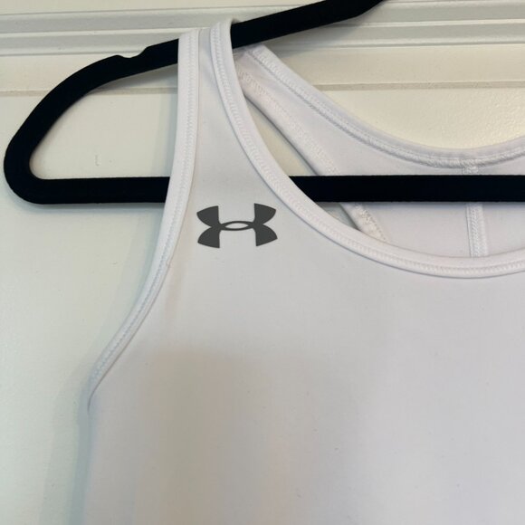 Like New! Under Armour White Tennis Dress - Size XS - Picture 5 of 7